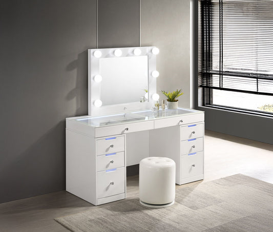Luxo - Vanity Desk